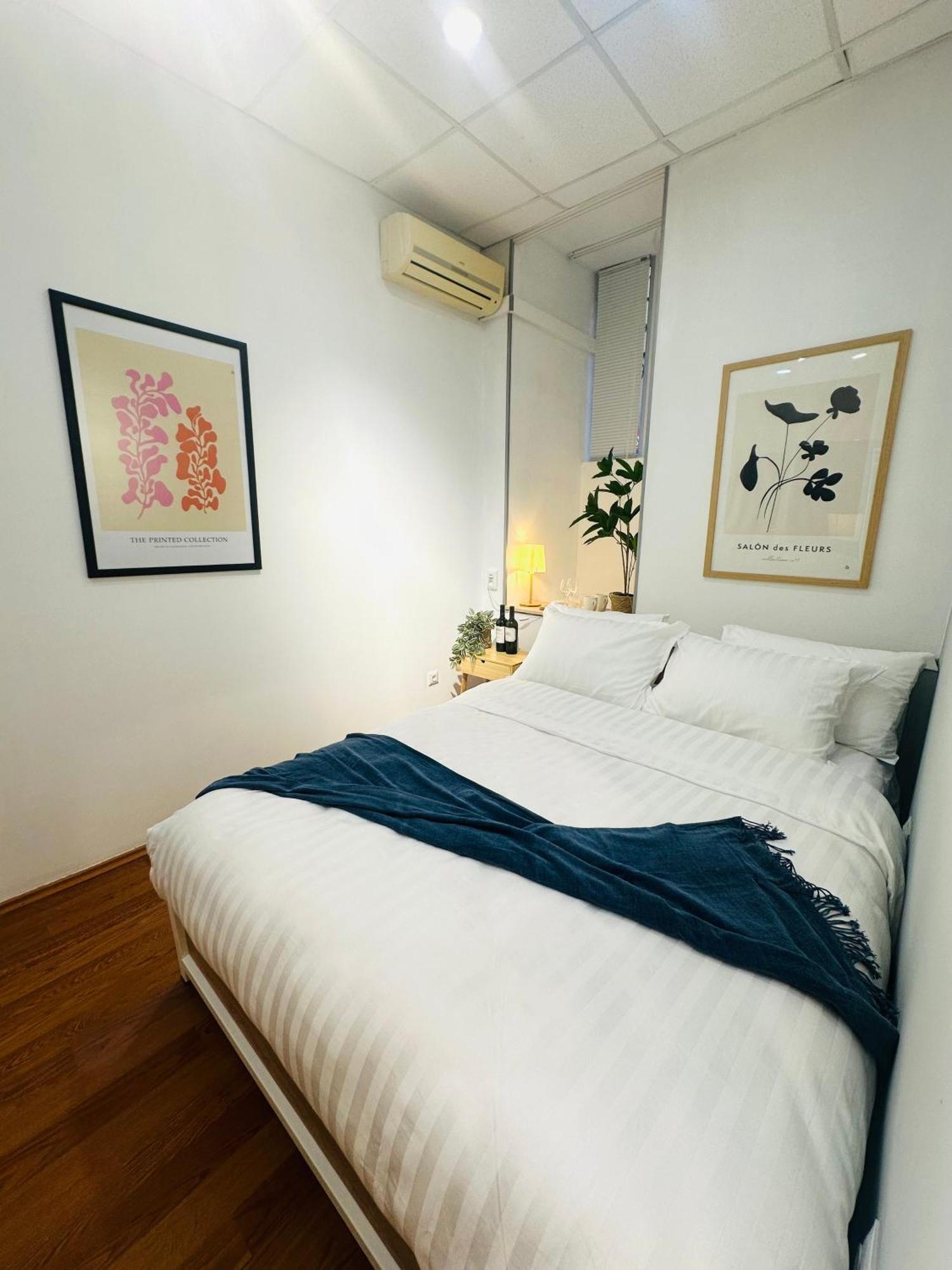 Cosy Koala Hostel Тбилиси Екстериор снимка