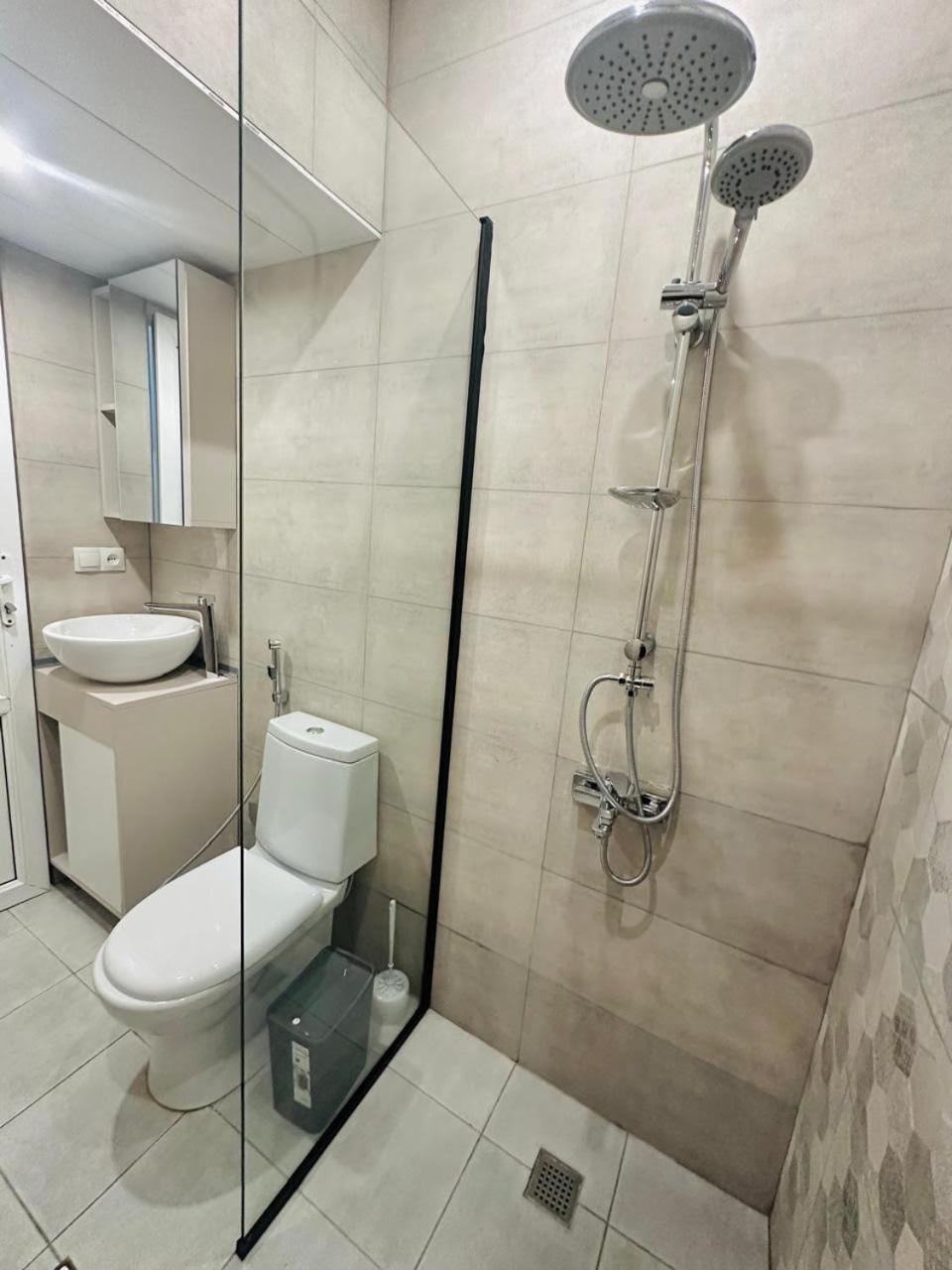 Cosy Koala Hostel Тбилиси Екстериор снимка