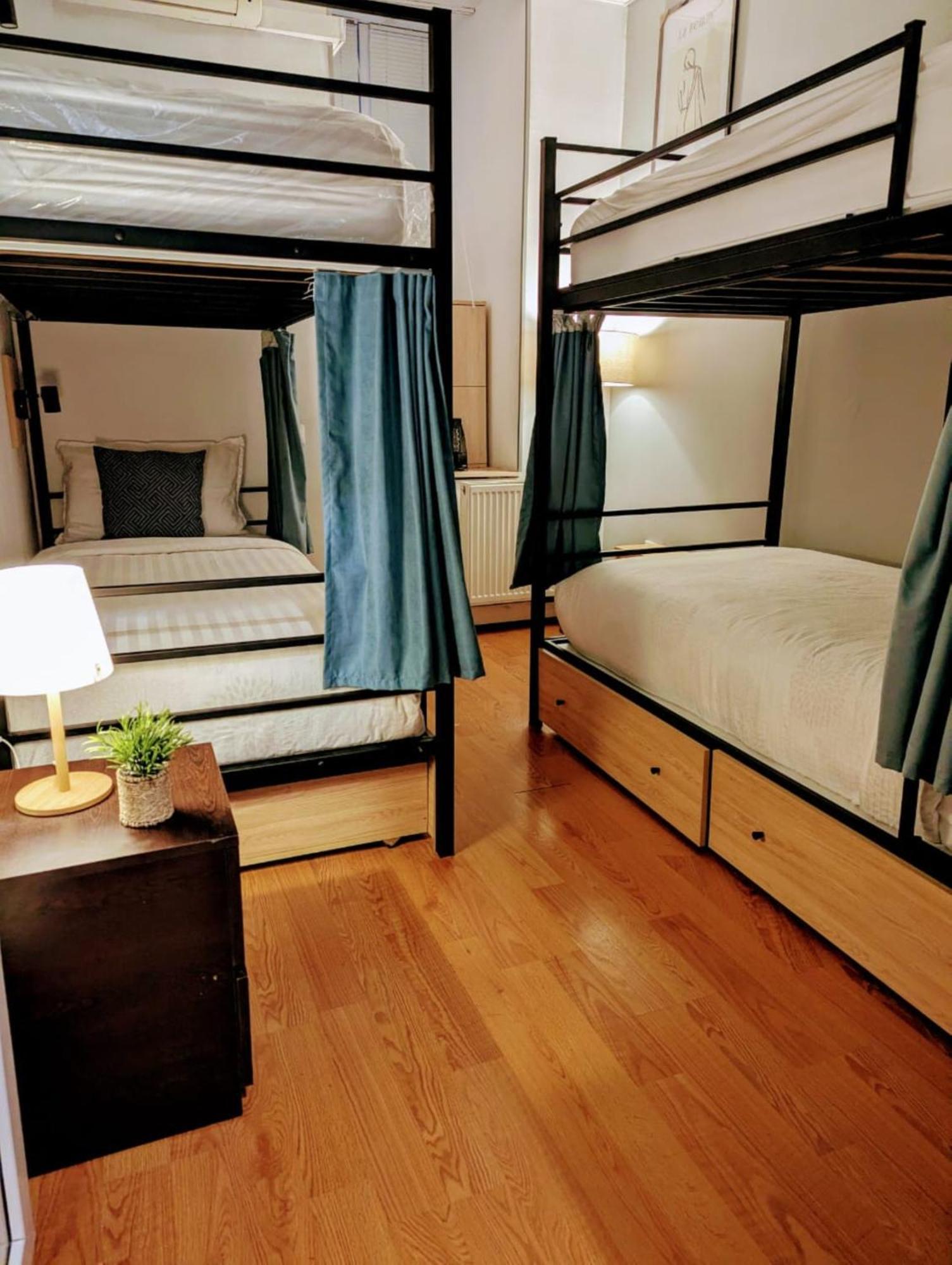 Cosy Koala Hostel Тбилиси Екстериор снимка